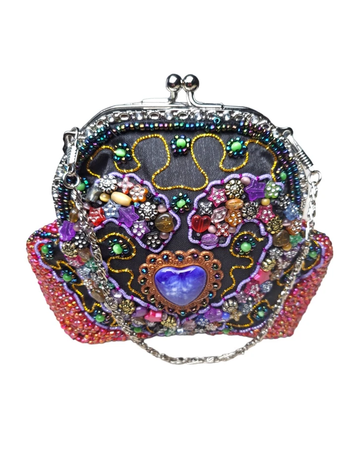 Cartera de noche para mujer con diseño de corazón con cuentas y joyas fantásticas ~ Regalo de San Valentín Foto 3 de 4