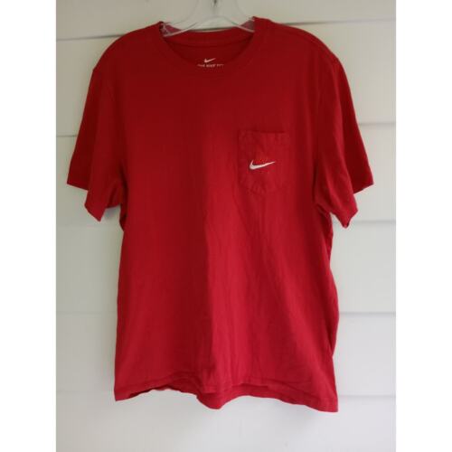 Nike Air Embroidered Logo Pocket T shirt Red  Size Large - Picture 1 of 9