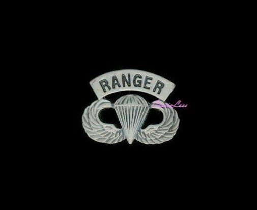 USA Ranger Paratrooper + a custom promo pin