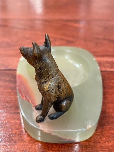 Perro de bronce vintage de Viena sobre base de ónix verde - Imagen 4 de 4