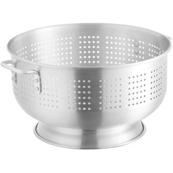 Choice Heavy-Duty Aluminum Colander with Base and Handle (select size below)
Opens in a new window o