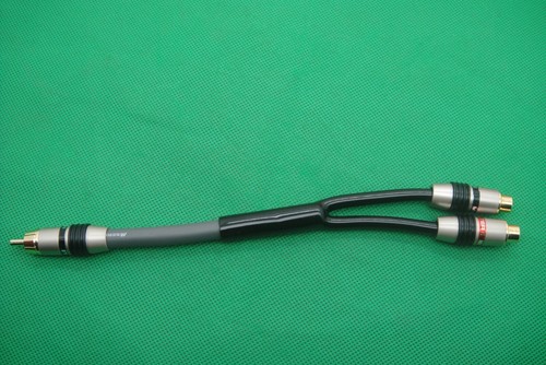 Genuine Monster RCA Male to 2 RCA 