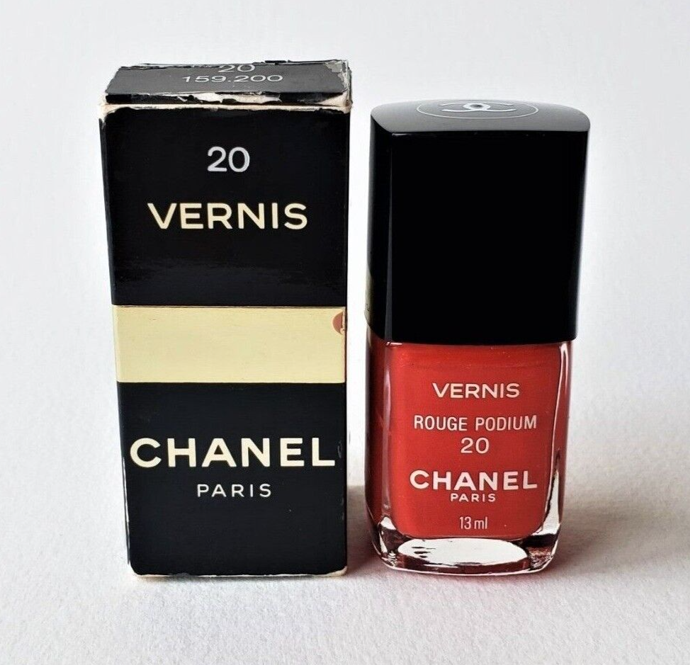 CHANEL Vernis Nail Polish 20 ROUGE PODIUM | eBay