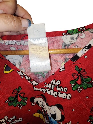 Disney Mickey and Minnie Mouse Scrub Top Size Large Christmas Holiday V-Neck Red - Picture 5 of 6