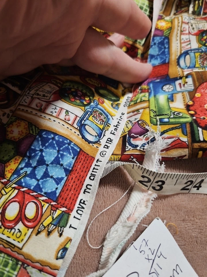 "I Love to Quilt" RJR Sewing Quilting Cotton Fabric 3yds 2003 RARE vtg  - Image 4 of 4