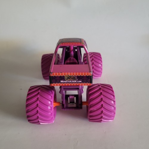 Monster Jam Serie 19 Calavera Monster Truck True Metal Escala 1:24 - Imagen 4 de 7