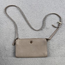 Tory Burch Robinson Crossbody Bag Taupe Pebbled Leather Gold Logo Zip Top Beige