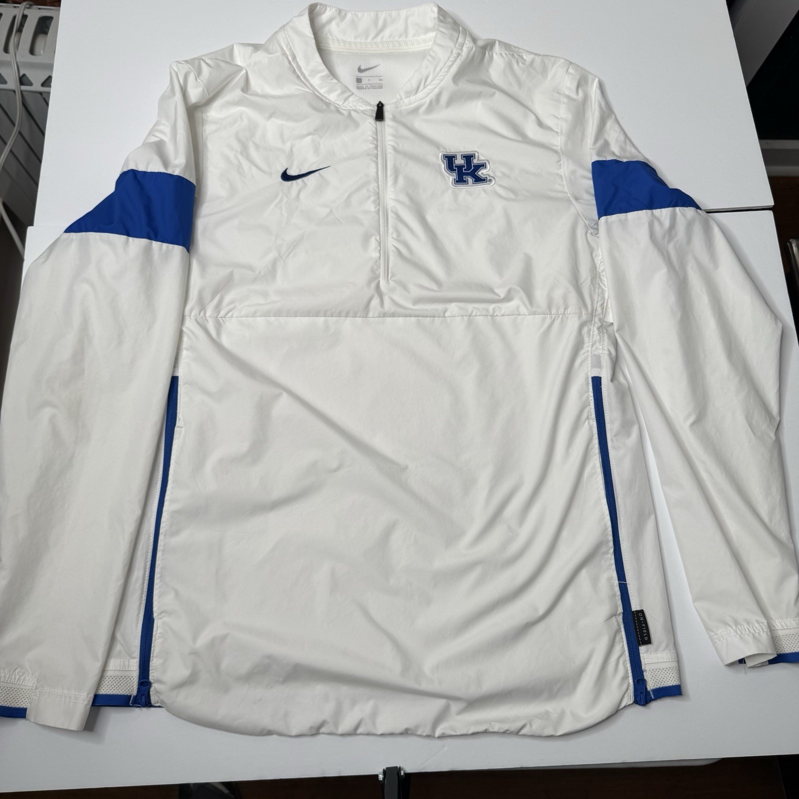 SACAI X NIKE Giacca a vento Nike Kentucky Wildcats uomo piccola bianca 1 4 zip