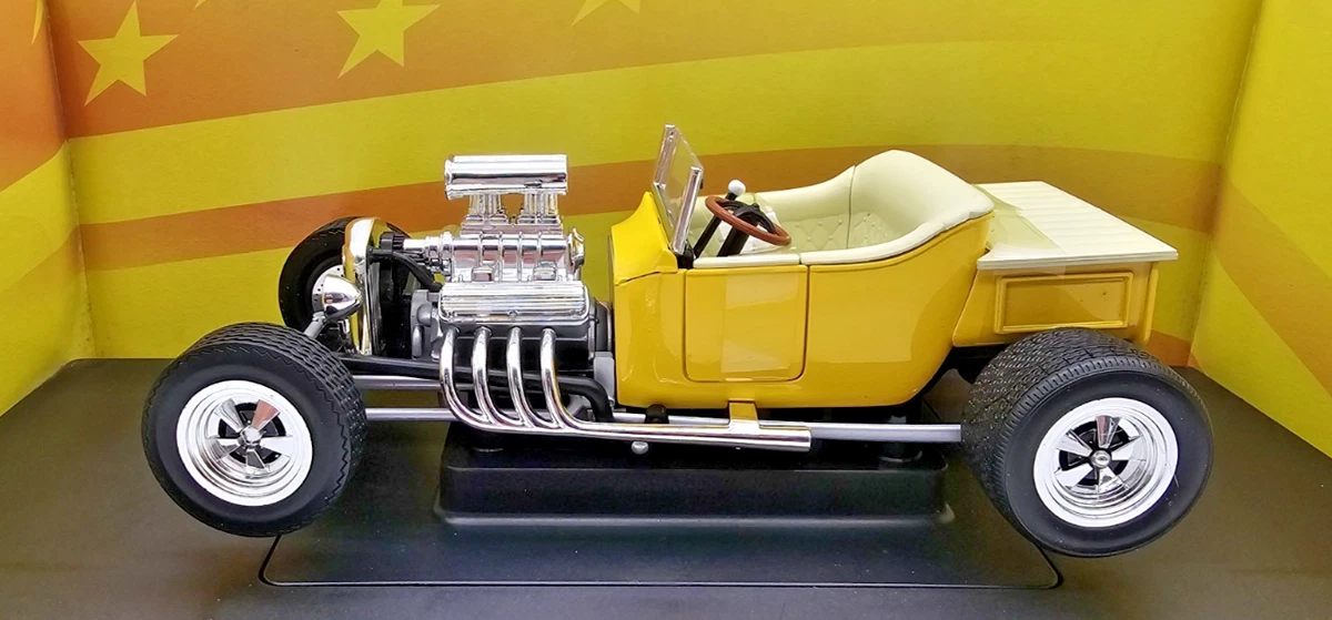 ERTL American Muscle Ford 1:18 Scale Diecast & Toy Vehicles for