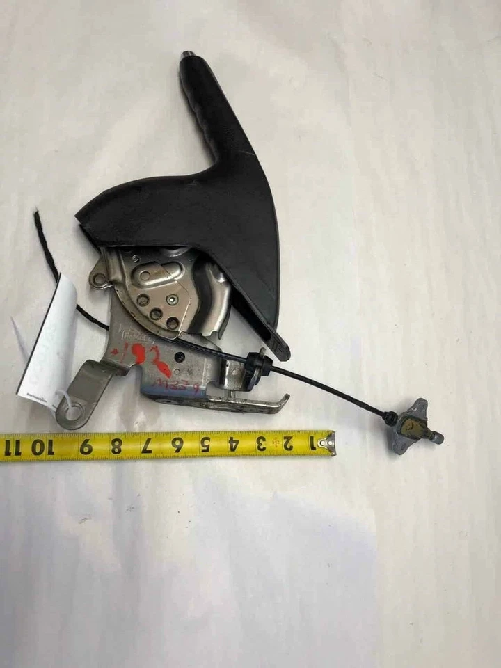 Ford Fiesta 2017 consola central manija de freno de estacionamiento de emergencia freno de mano fabricante de equipos originales Foto 4 de 4