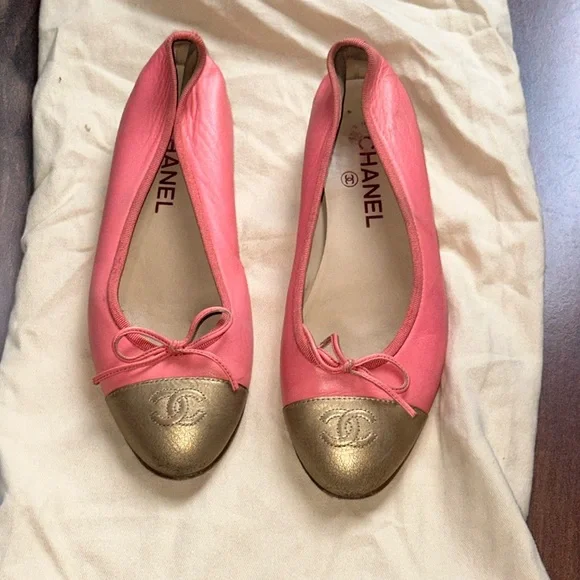 Chanel Leather Ballet Flats Pink and Gold Size