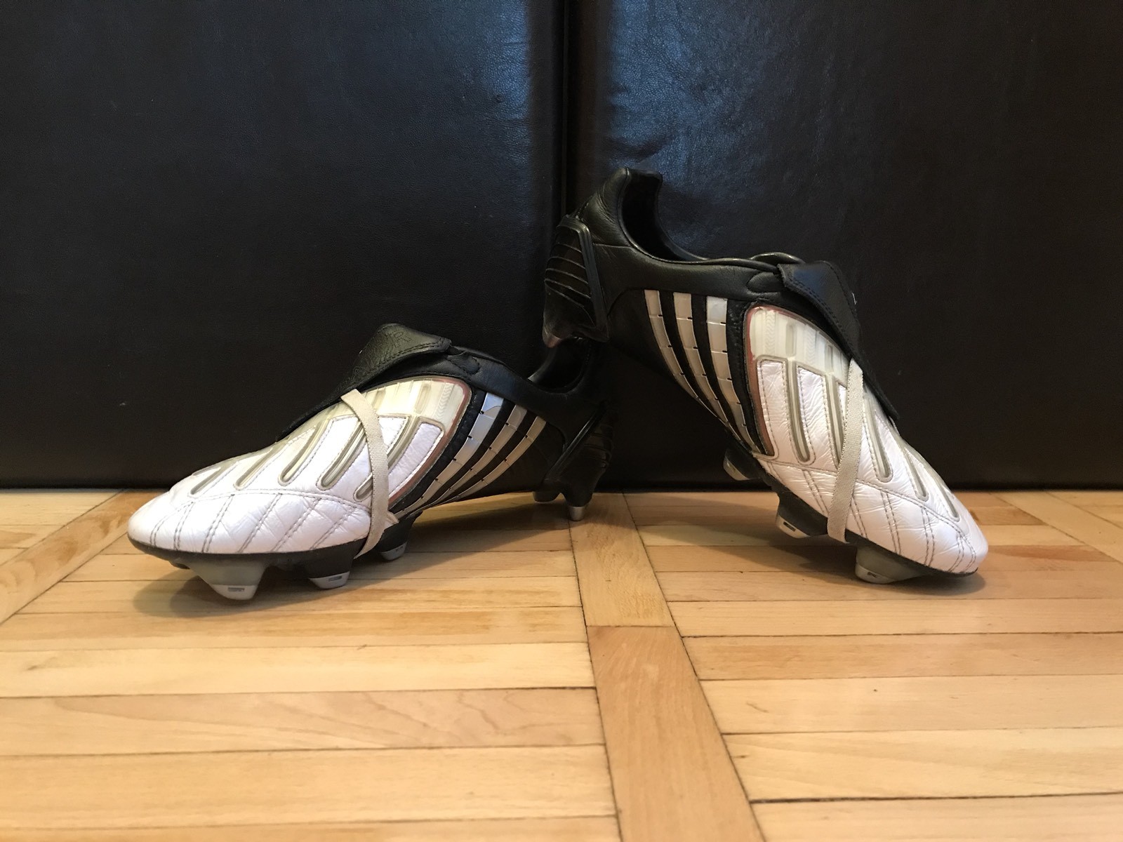 Adidas Predator Powerswerve TRX SG size US 9 1 2 Adidas Predator Powerswerve TRX SG size US 9 1 2