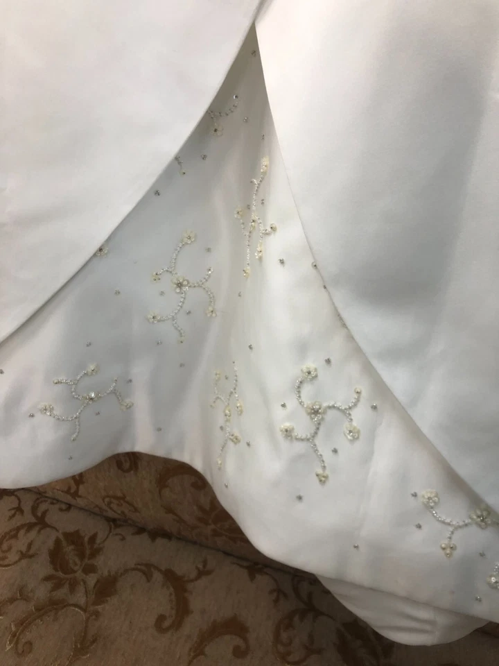Nuevo vestido de novia vintage con cuentas, figura favorecedora Aline Reg $2999 talla 12 Foto 3 de 4