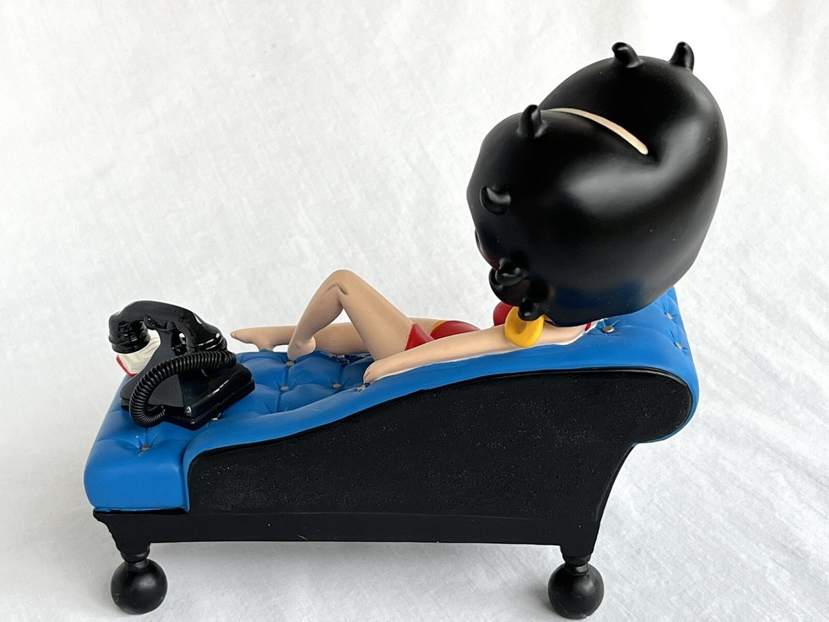 Betty Boop SITTING ON SOFA Figure Statue Coyne's Co. King NEW | eBay