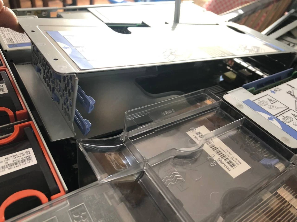 Server IBM xSeries 346 MT-M 8840 - 25Y KDAFFX3 - Immagine 3 di 4