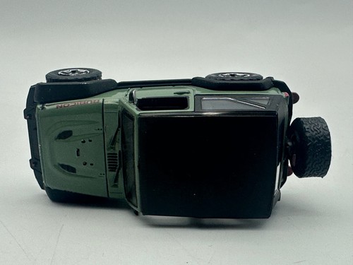 Greenlight 2015 Jeep Wrangler Rubicon Hard Rock, Green, 1:64 - Picture 9 of 10