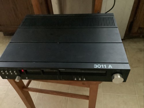 Tandberg 3011A, Programable FM Tuner, Made In Norway Just Serviced. - Picture 4 of 9