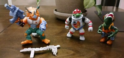 tmnt  vintage Space Cadet Raphael, Leatherhead,& Triceratons.  1989-1990