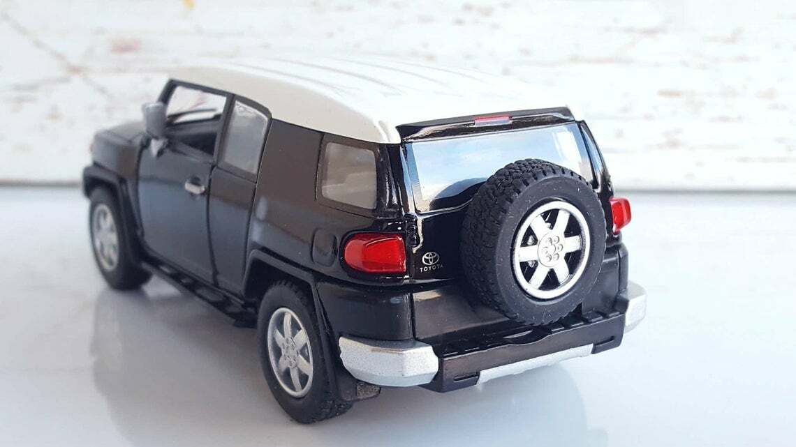 Toyota FJ Crusier, Kinsmart, Diecast Model Toy Car, 5'', 1:36