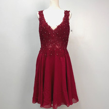 JJ's House Burgundy A-line V-Neck Chiffon Lace Prom Dress Sz 16 229949 w/Beading