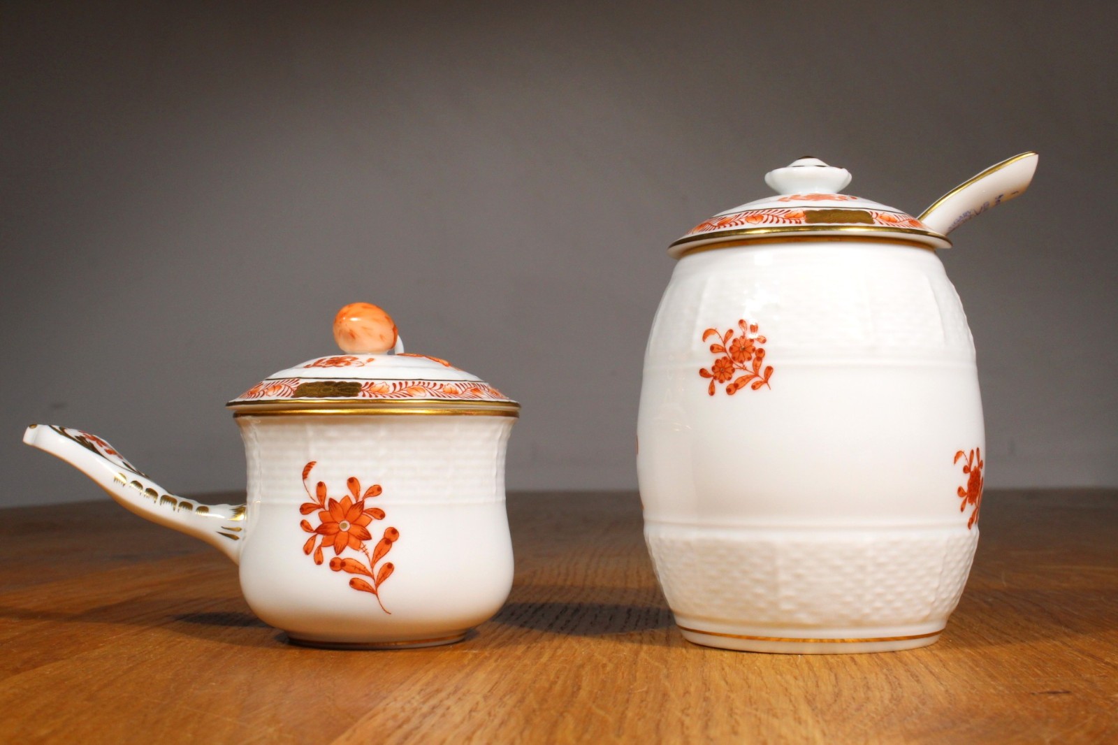 Ollas de mostaza y taza de cacao Herend Porzellan Apponyi naranja