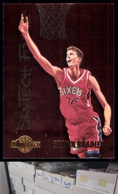 1994-95 SkyBox Premium #SF4 Shawn Bradley SkyTech Force - JL