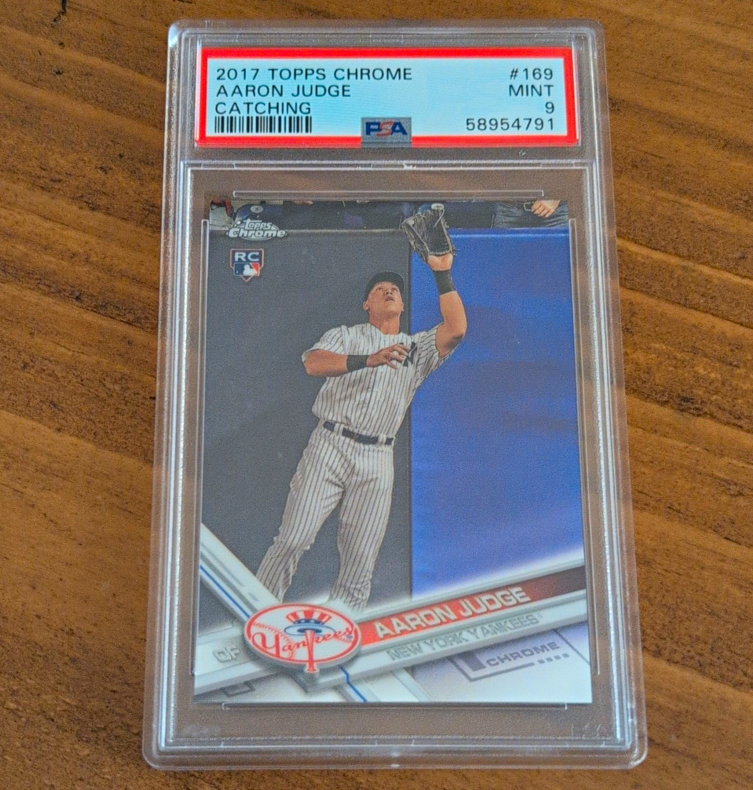 Topps Chrome 2017 Aaron Judge Yankees #169 Rookie Card PSA 9
