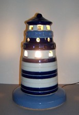 Großer Leuchtturm - Keramik - mit Beleuchtung - 32 cm (h)