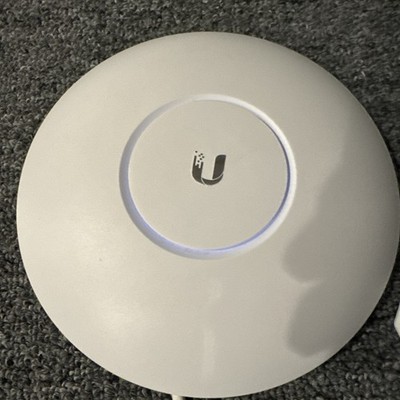 Ubiquiti Unifi AP AC PRO (UAP-AC-PRO-US) 802.11ac Wireless Access Point1300mbps