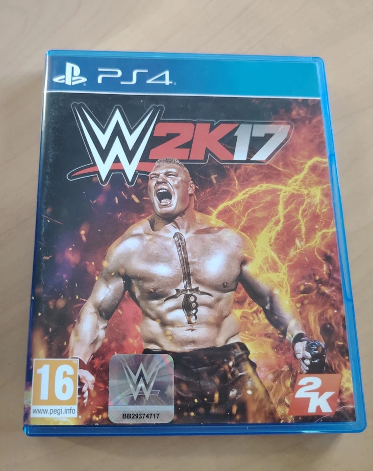 2K Jeu WWE 2K17 pour PlayStation 4, photo 1 sur 2