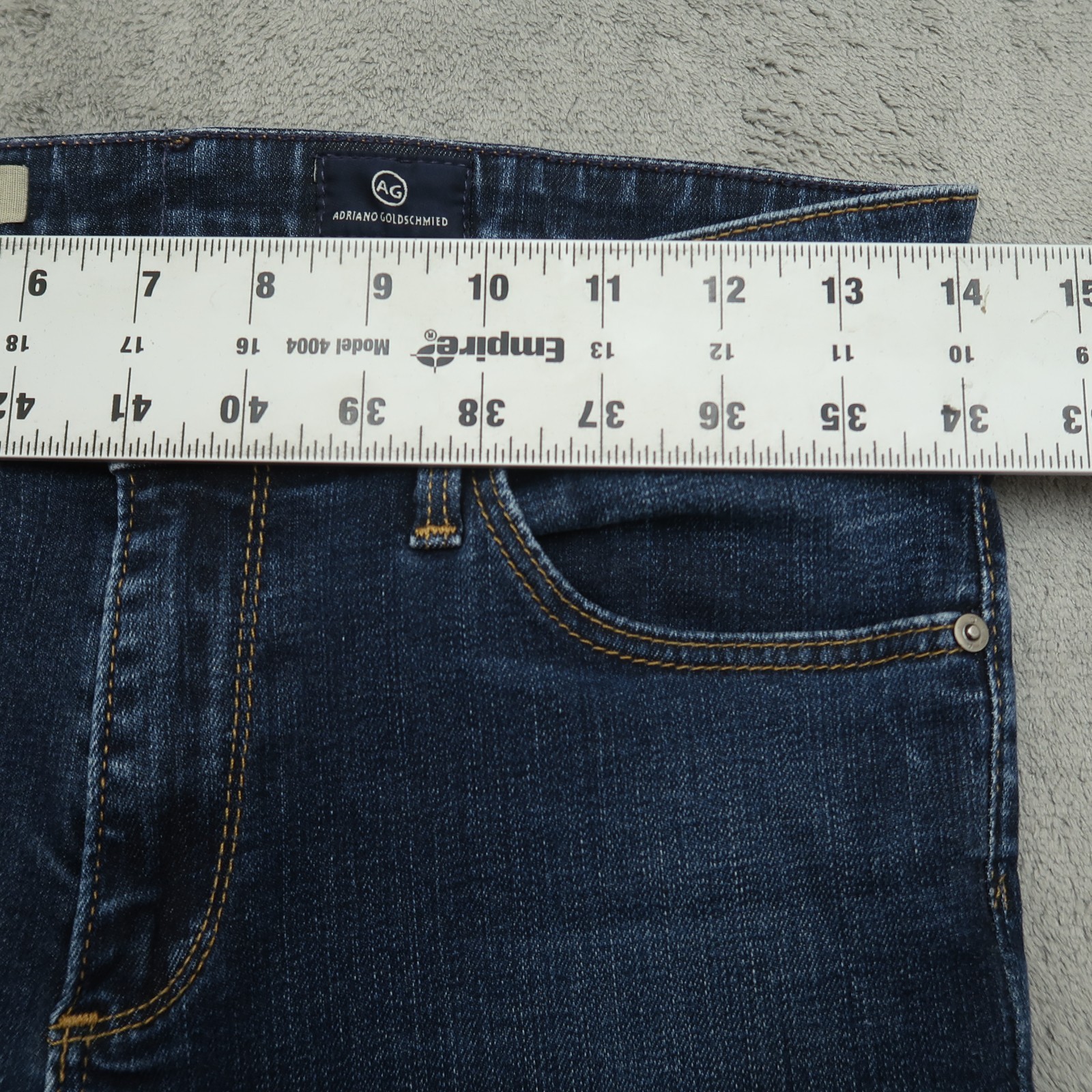 Adriano Goldschmied AG Women's Size 27R Low-Rise the Harper Straight 31" Inseam thumbnail 3