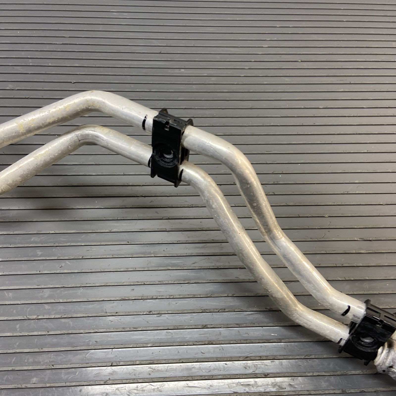 2017-2023 Rolls Royce Dawn RR6 Transmission Cooling Line Pipe Hose OEM 16k Miles