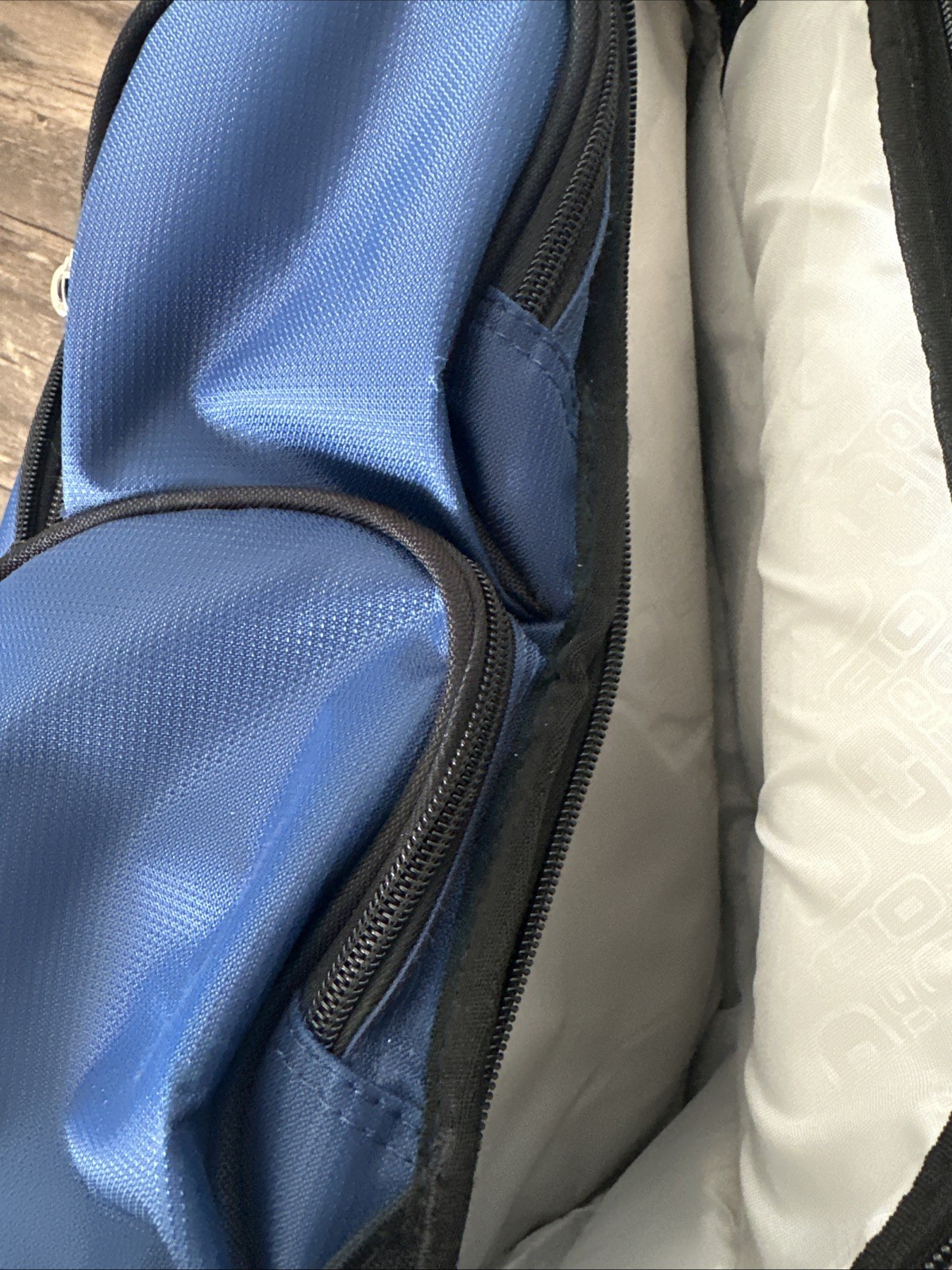 Ogio Metro Backpack Multiple Pockets - image 10