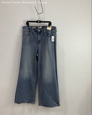 NWT Universal Thread Women's Blue Jeans Size 18