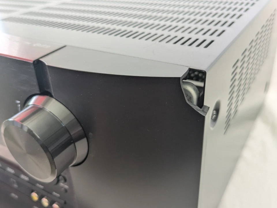 Marantz 7005 AV-Receiver  DEFEKT ALS ERSATZEILSPENDER [135] - Bild 2 von 4