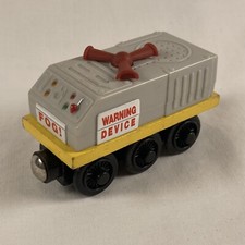 Thomas The Train Wooden Railway Fog Horn Car with Sound Working Vintage 2003