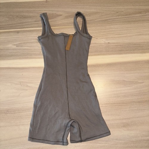 NWT SKIMS Cotton Rib Smoke Grey Square Neck OnePiece Romper Women's Size X-Small - Picture 6 of 9
