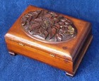 Antique Wooden Jewelry / Trinket Box With Hand Carved / Decorated Lid — photo 2