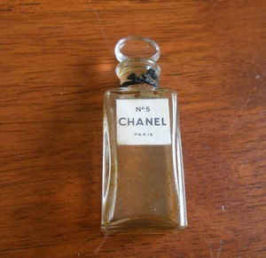 chanel no 5 miniature