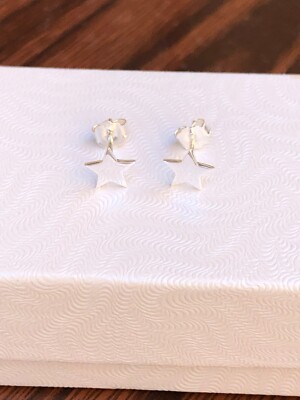 925 Sterling Silver Tiny Plain Star Stud Earrings 6mm
