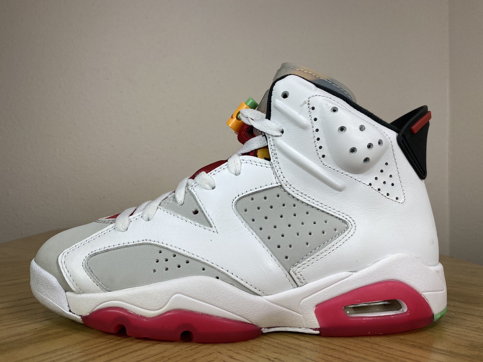 bugs bunny 6 jordans