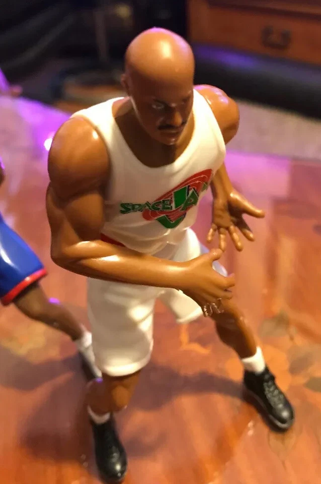 Figuras de acción de la película Space Jam 1996 Michael Jordan, Charles Barkley Foto 3 de 4