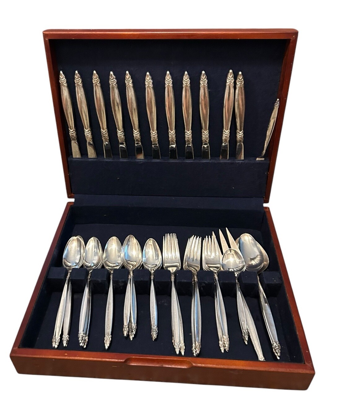 56 Pc 1847 Rogers GARLAND 1965 Dinner Dessert Hostess Set Silverplate In Chest