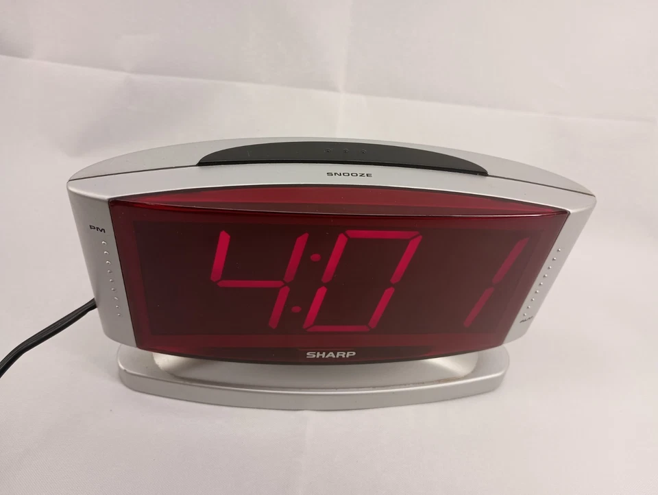 Digital Alarm Clock Sharp Model SPC033 Red  Clock with Swivel Case Silver - Image 2 of 4
