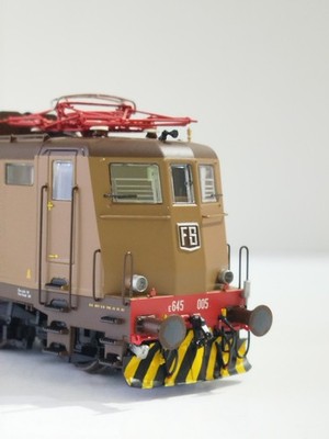 Rivarossi HR2934 - Lokomotive FS E.645.005 Erste Serie
