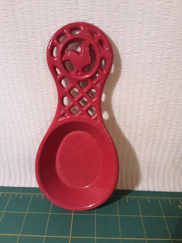 Metal Spoon Rest Cast Iron Rooster Spoon Rest Gloss Red Color 7.62"