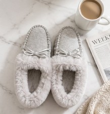 J.Crew Factory Grey Faux Fur Moccasin Slippers 6M