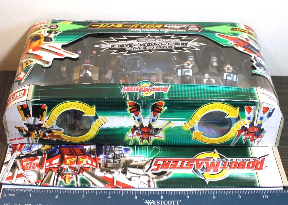 Takara Transformers Robotmasters VICTORY SABLE (Versión Limitada Negra) - Sellado 2005 Foto 4 de 4