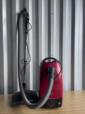 Miele Type HS01 Model:S312i With Electro Plus Power Head Tested And Works