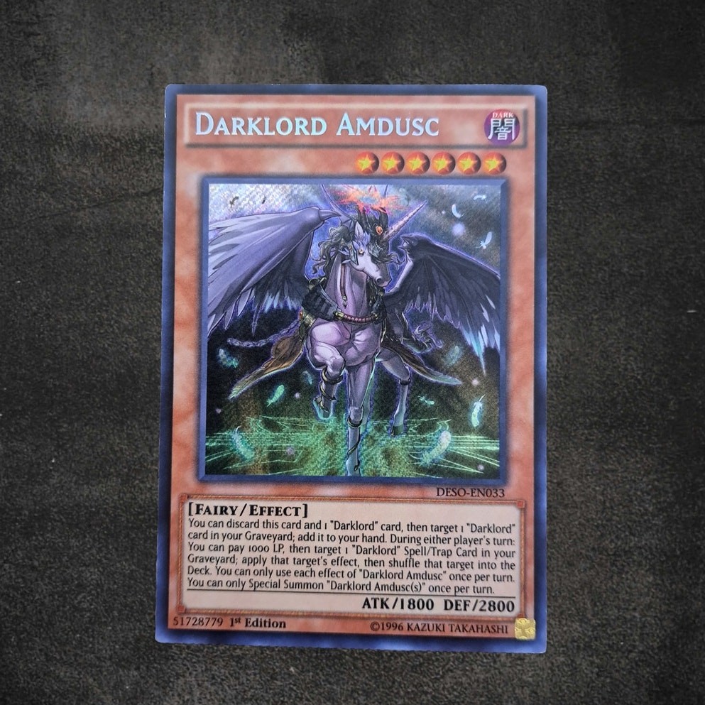 1st Edition Darklord Amdusc DESO-EN033 1996 Yu-Gi-Oh Secret Rare